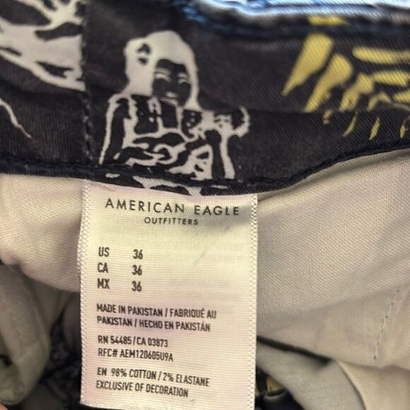 American Eagle Hula‎ Girl Print Blue Bermuda Shorts size 36” inseam 9” - Picture 4 of 7